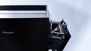 MCK70ZH_MCK70ZBFH_Black_Closeup_04.tif